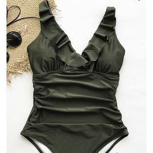 NWT Cupshe Sense Your Fragrance L Swimsuit